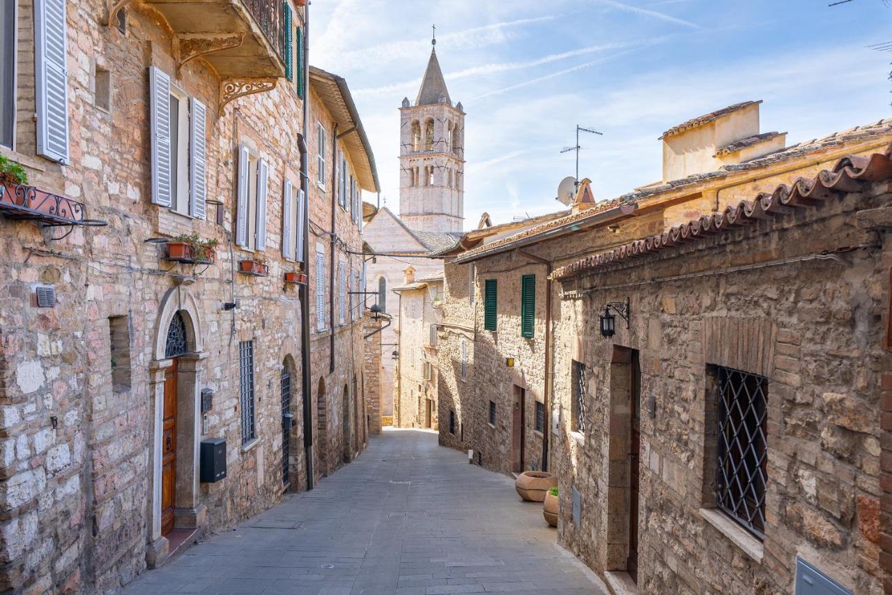 Hotel Terrazza Santa Chiara Assisi Exterior foto