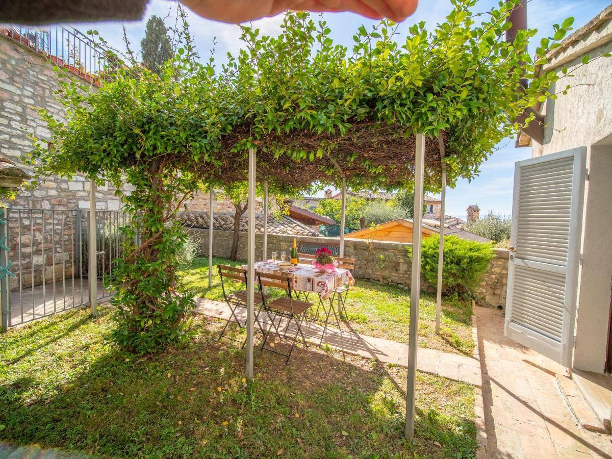 Hotel Terrazza Santa Chiara Assisi Exterior foto