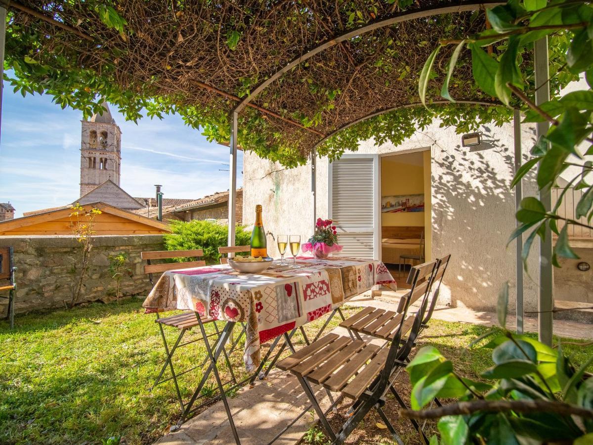 Hotel Terrazza Santa Chiara Assisi Exterior foto